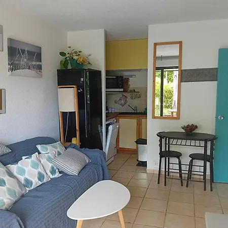 Апартаменты 4 Pers A Penon Avec Terrasse - Fr-1-239-1127 *